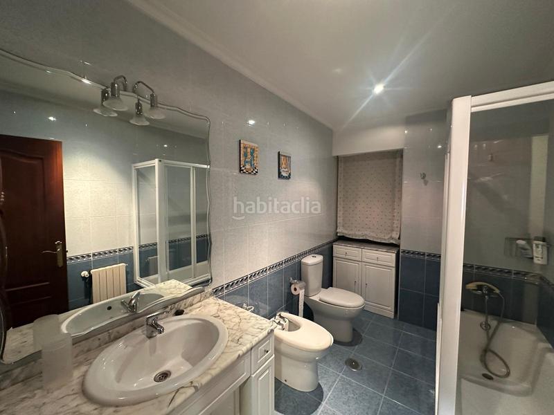 Foto 190eb5d8-9503-4860-be61-32b4535b2e40. Reihenhaus mit heizung parking in Universidad Ourense