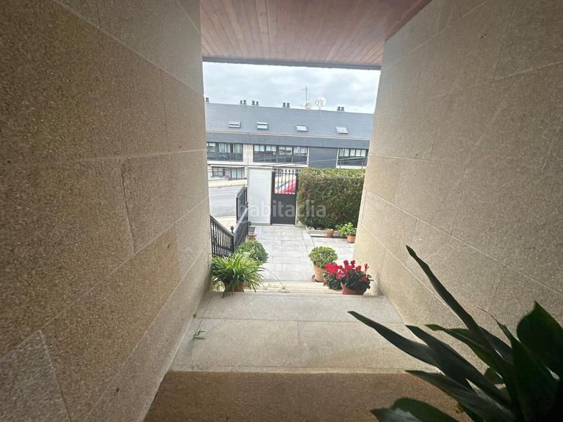 Foto e8a1d3ad-caff-4ff0-b2a5-726f1a3a25f0. Reihenhaus mit heizung parking in Universidad Ourense