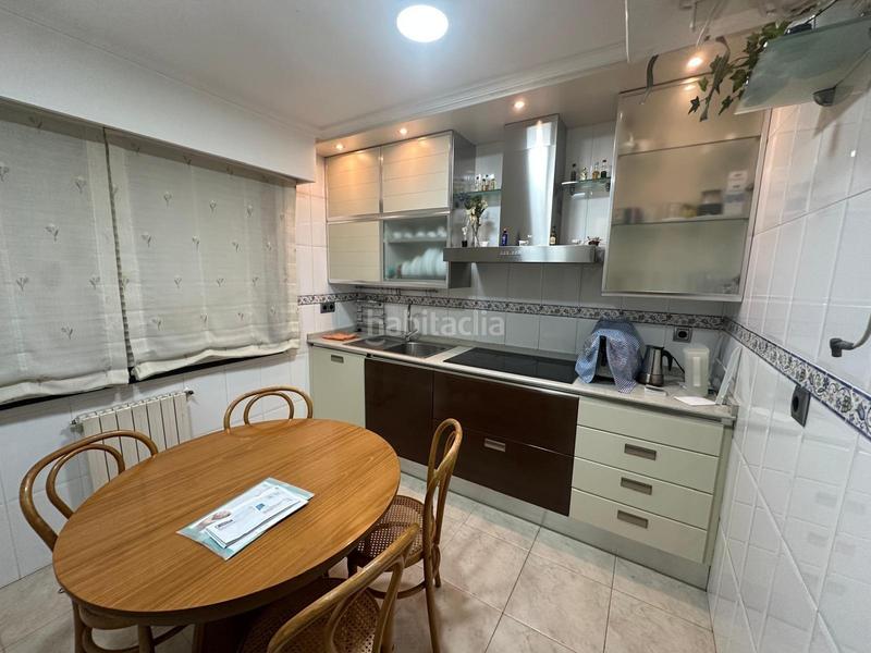 Foto f7f2b1d1-d234-4322-9fe0-b3621af900b5. Reihenhaus mit heizung parking in Universidad Ourense