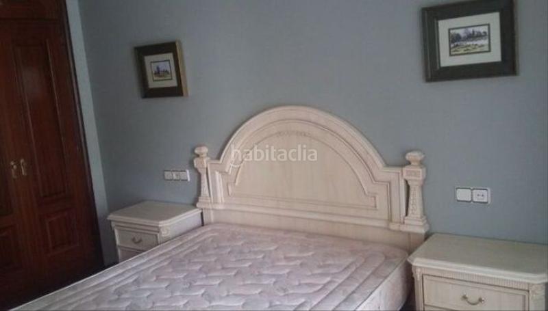 Foto 2c34cef2-7750-4278-afba-bea3a0e994d9. Lloguer pis amb aparcament a Centro Ourense