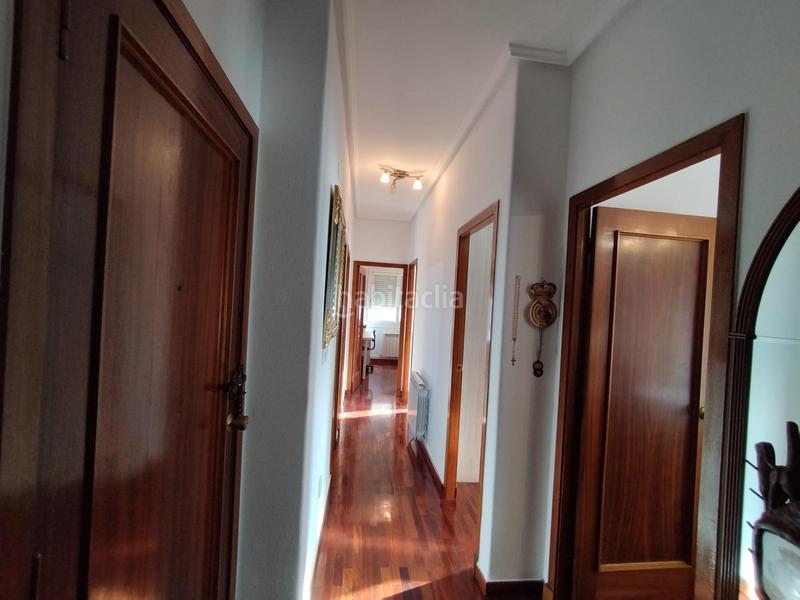Foto 6f4ee1a4-4423-471c-b865-aab68217c6aa. Rent flat in Vistahermosa Ourense