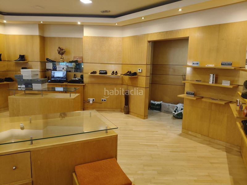Foto f93f817a-43d2-4515-bb13-b7b3fd748c95. Alquiler local comercial  Centro en Ourense
