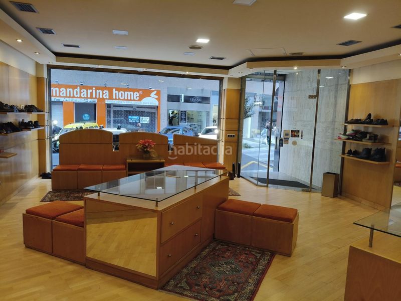 Foto 1237a244-374b-4d1c-80e9-9a8069689ff6. Lloguer local comercial a Centro Ourense