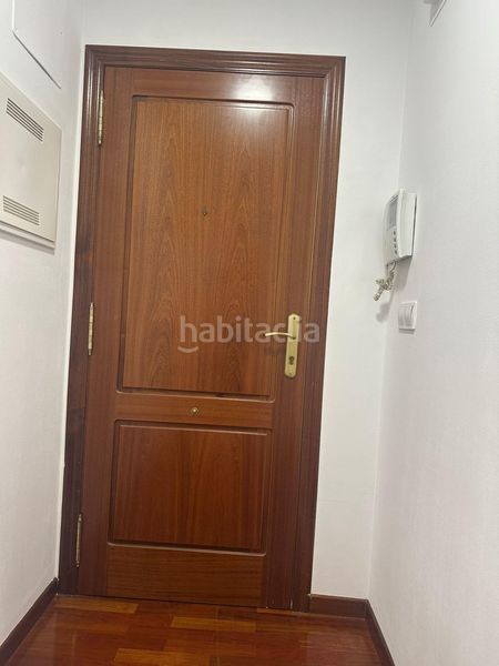 Foto 01bd1759-e834-4497-9351-e78905042291. Apartament amb aparcament a Ventiun Ourense