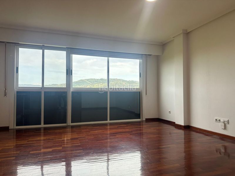 Foto 7c149fb6-f9cf-411f-9d76-7a219df77cea. Apartament amb aparcament a Ventiun Ourense