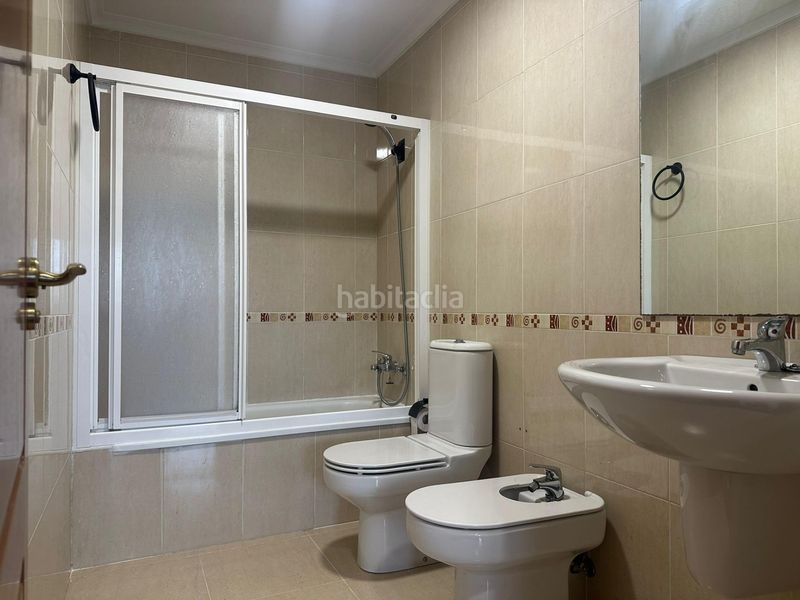 Foto fecc5cda-f8ed-42c8-b75b-588de58e1409. Apartament amb aparcament a Ventiun Ourense