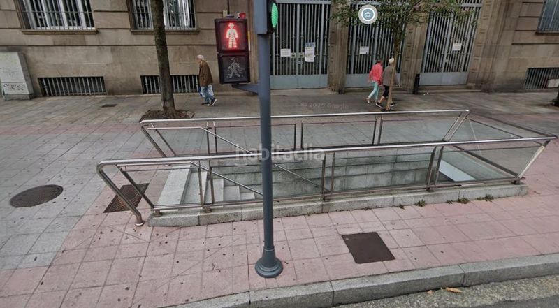 Foto b952f568-e269-44eb-8b51-87007d1383db. Aparcament cotxe a Centro Ourense
