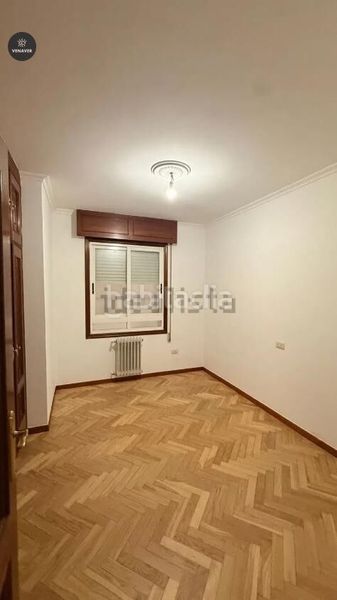 Foto b3e5f547-b354-4c91-ab30-62a8d1552228. Pis amb aparcament a Barbadás