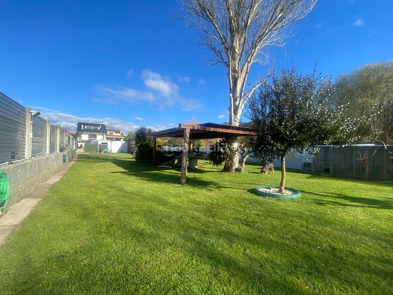 Foto 36030b3c-dd14-4e13-8c98-656068af46c4. Chalet in calle calle Rubiáns de abaixo 6 in Rubiáns Vilagarcía de Arousa