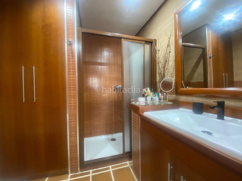 Foto eb76e2fc-7d91-4188-90c0-a6388e111e0b. Chalet in calle calle Rubiáns de abaixo 6 in Rubiáns Vilagarcía de Arousa
