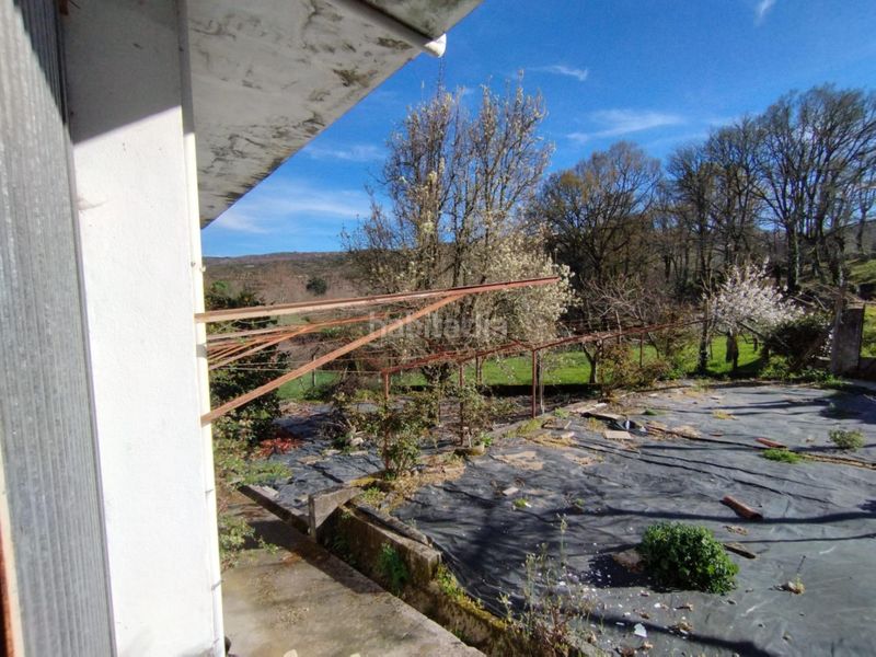 Foto 8bb6d8ca-9861-4ff5-9059-0f8f2b05a1d8. Casa amb aparcament a Muíños