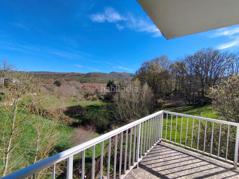 Foto cc227d4a-98cb-40b3-b451-071e704b5cb5. Casa amb aparcament a Muíños