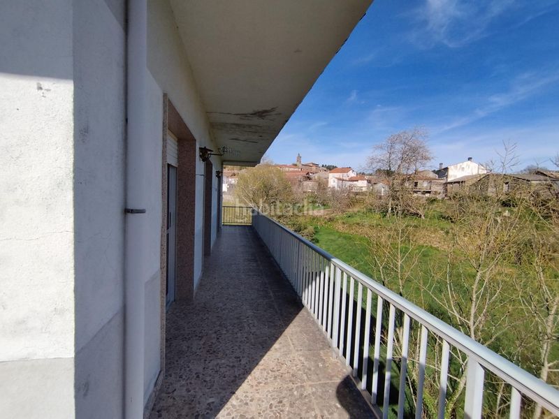 Foto d67a9653-e58a-4ac1-b3ae-f837880e4fe7. Casa amb aparcament a Muíños