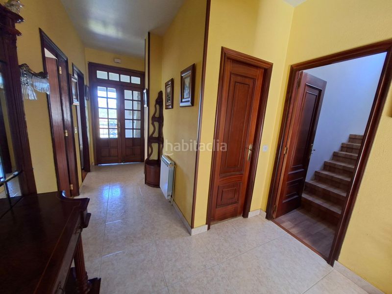 Foto 4927d335-8a41-4da5-8f63-9dfeede6f0a2. Casa amb calefacció aparcament a Cornazo Vilagarcía de Arousa
