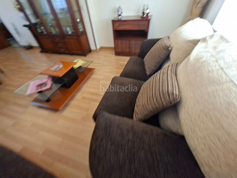 Foto 70d0b6b1-f6b9-4fb0-9051-2023c3f3a859. Casa amb calefacció aparcament a Cornazo Vilagarcía de Arousa