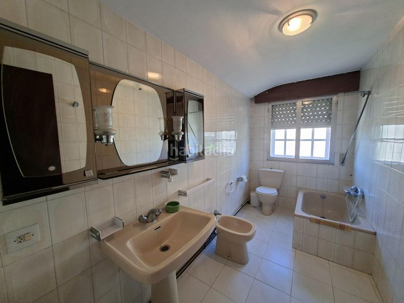 Foto 9e83d075-10eb-40bf-bd57-293aed203b0a. Casa amb calefacció aparcament a Cornazo Vilagarcía de Arousa