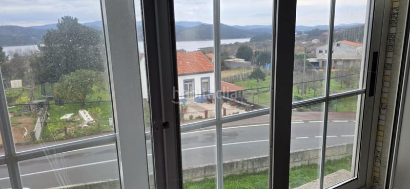 Foto b81bff0f-53cd-4320-8a3e-f4e1d3802a8e. Casa amb aparcament a Bamio Vilagarcía de Arousa