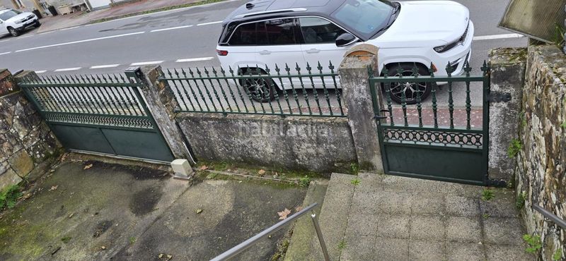 Foto d4ea6cdf-5353-4ec8-b3dc-e2d2c00fe704. Casa amb aparcament a Bamio Vilagarcía de Arousa