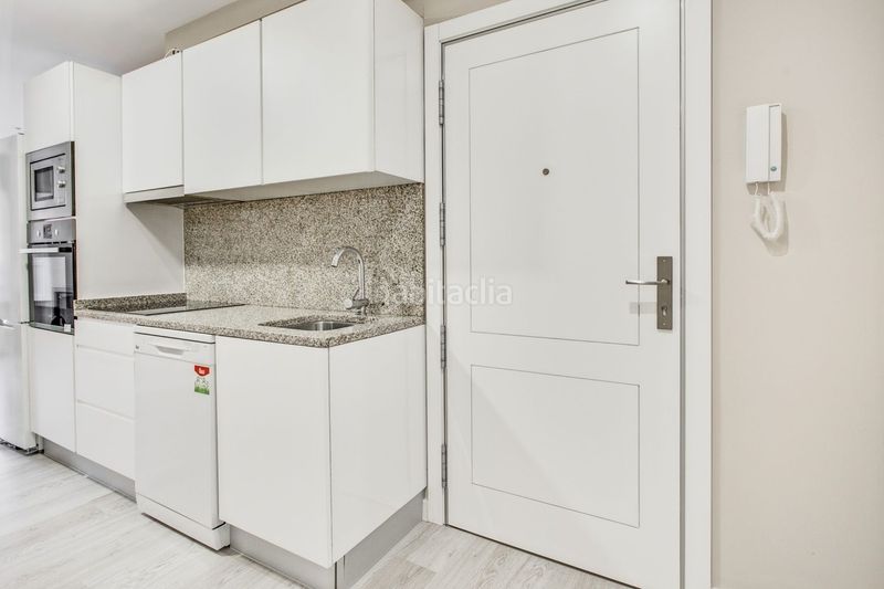 Foto 9153d18c-5b41-4ddf-8fe4-21ef7f340e5e. Rent flat with heating in Casco Viejo Ourense