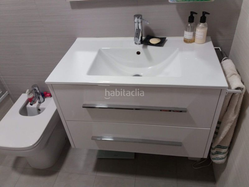 Foto 5c6731a7-50e7-42ba-812c-006effacdf0c. Pis amb calefacció aparcament a Centro Ourense