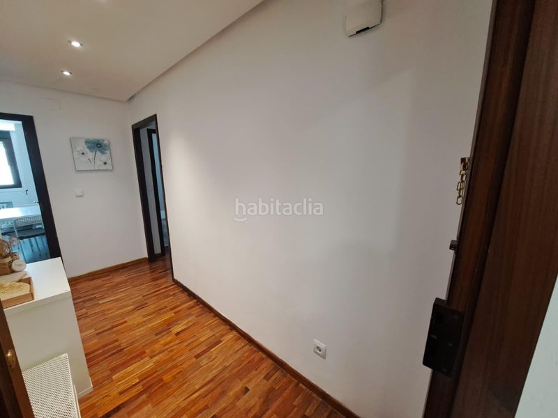 Foto c783a2e2-77b3-4dd9-b0ab-59f7732b5cb6. Pis amb calefacció aparcament a Centro Ourense