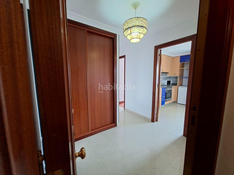 Foto 35d9da1a-7f87-4ec8-9303-e68c908f49ee. Apartament amb aparcament a Sobradelo Vilagarcía de Arousa