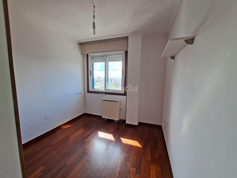 Foto 3cf9cb7d-d1eb-4d5a-805f-a4ddf88befdc. Apartament amb aparcament a Sobradelo Vilagarcía de Arousa