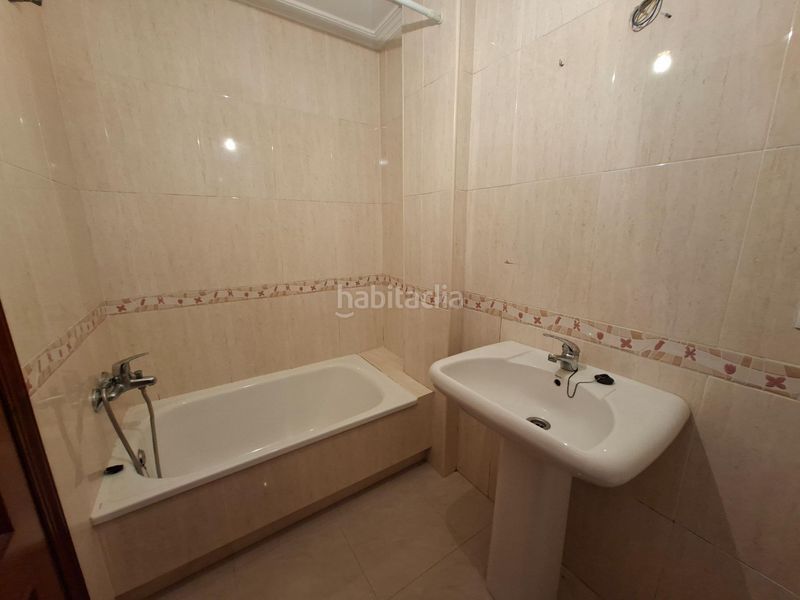Foto 5bf70fb1-bced-48eb-bf41-80a2b42971e6. Apartament amb aparcament a Sobradelo Vilagarcía de Arousa