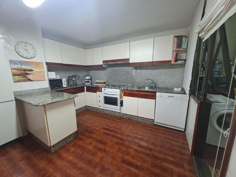 Foto b2ac6652-1e9e-43ae-a0f9-6eb2d6249ef5. Apartament amb calefacció a Vilagarcía Vilagarcía de Arousa