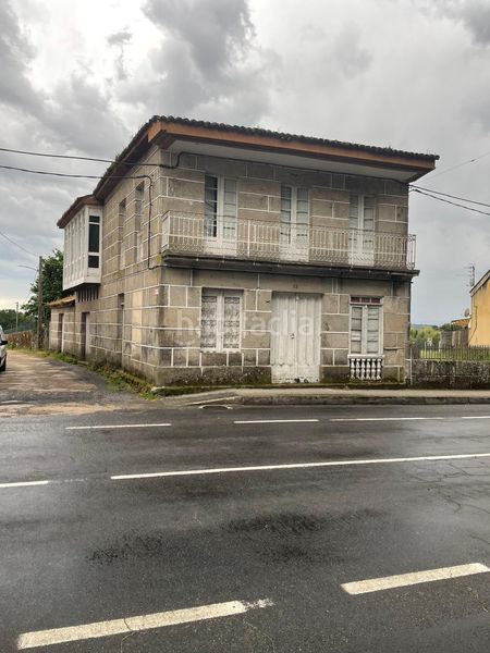 Foto 21c71f18-161e-4cd9-8675-298ee5aa5bb7. Casa a Amoeiro