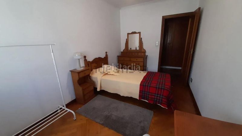 Foto 4d46dbcd-7954-40d2-8441-a22695d2c478. Rent flat with heating in Universidad Ourense