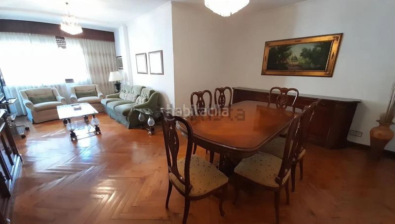 Foto d2386129-2dd4-4627-ae39-320750f8e5bc. Rent flat with heating in Universidad Ourense