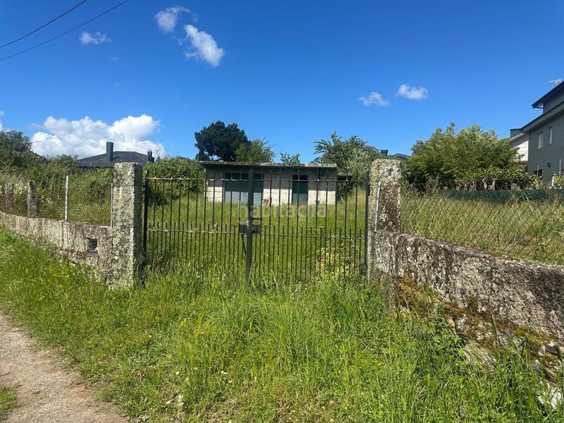 Foto 454042d0-54f5-41e8-83cc-54dbdfbe3d2c. Terreny residencial a Toén