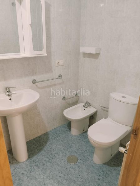 Foto 79e823b8-8662-42d9-b375-6067a280c909. Rent flat with heating parking in Universidad Ourense