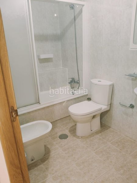 Foto b0b5911f-ecbf-4605-b8ea-da884a192881. Rent flat with heating parking in Universidad Ourense
