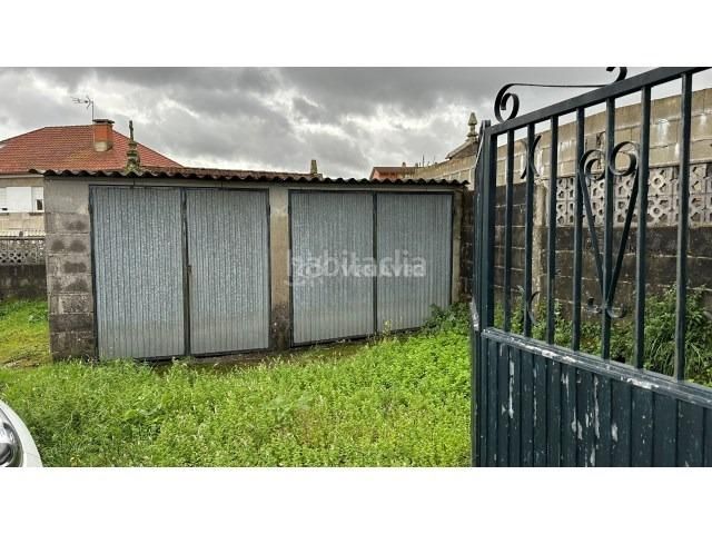 Foto db78ed9e-e824-49ba-8d6e-11d426e84255. Casa amb aparcament a Valadares - Beade Vigo