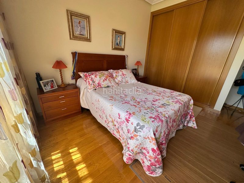Foto 4d669303-7b0a-4328-a1d2-34ac2ccb946d. Casa adossada amb calefacció aparcament a Coles