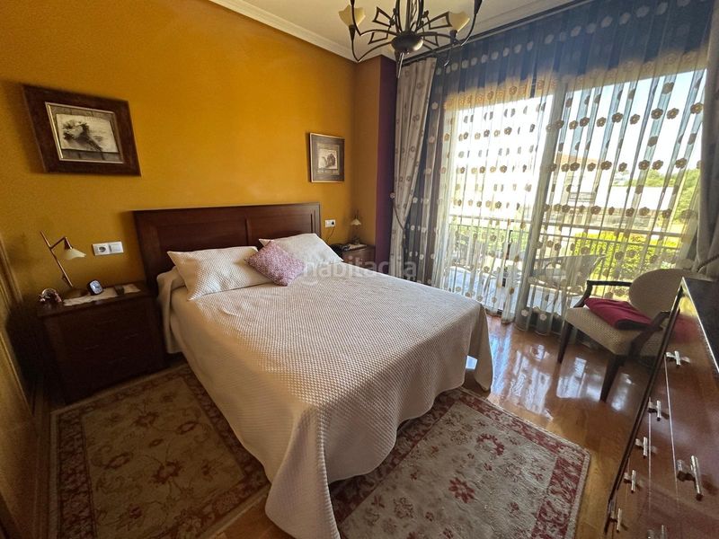 Foto 8a10c6e3-724b-4fa1-8483-d855a6cda13a. Casa adossada amb calefacció aparcament a Coles