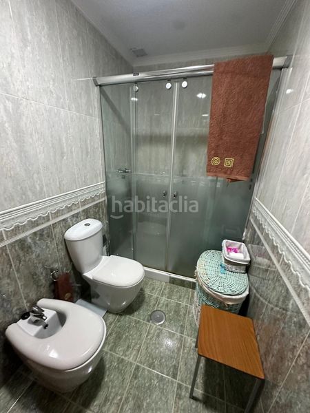 Foto 928ba917-e0f1-4b21-a6c1-d58e2977e9a6. Casa adossada amb calefacció aparcament a Coles