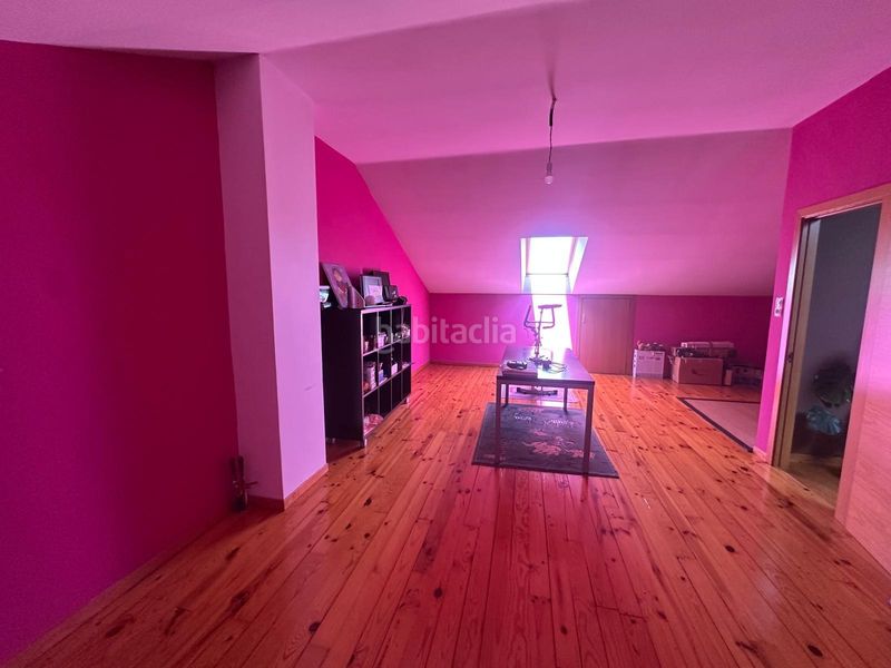 Foto cee30322-be3e-480d-91ef-ba7abdbf0d62. Casa adossada amb calefacció aparcament a Coles