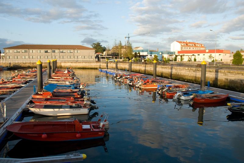 Foto 0f0fc0d7-da72-42b3-bb2d-43b46580bd1f. Àtic a Vilanova de Arousa