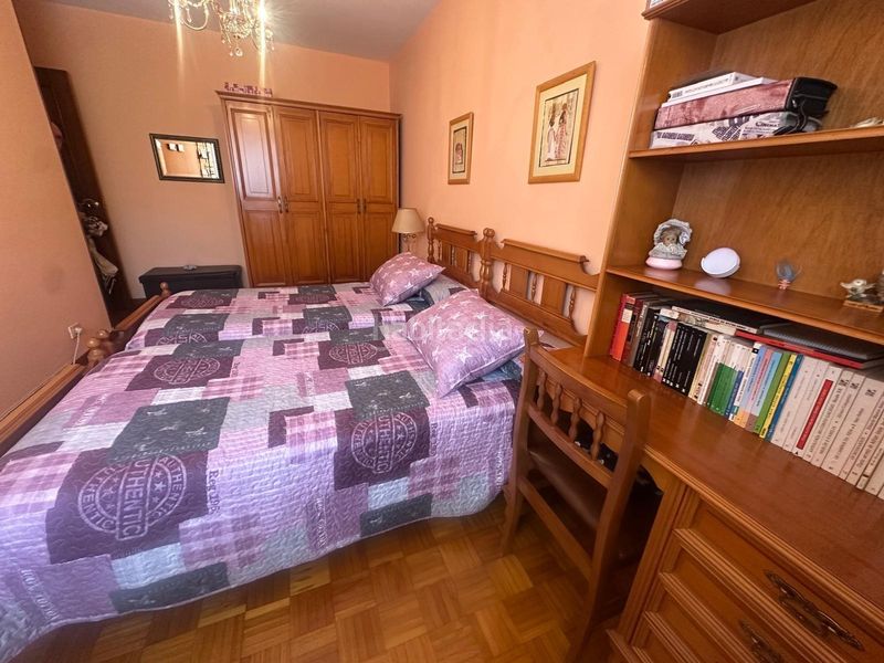 Foto a9a0e8f0-fb74-4b87-b3d0-a6159df539fb. Pis amb calefacció aparcament a Ventiun Ourense