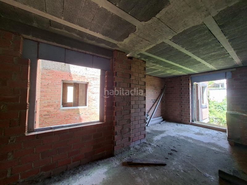 Foto 1c094f8b-f952-4055-9506-ce46a591c7d8. Édifice dans Guarda (A)