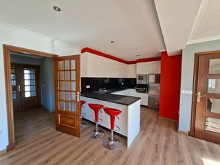 Bâtiment à usage industriel à Cambados. Oportunidad de inversión nave industrial con anexo habitacional