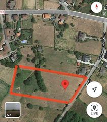 Terrain résidentiel à Merca (A). Finca urbanizable en solveira a merca