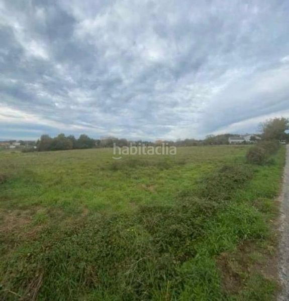 Foto d03dbc1b-3ca1-40c5-b258-17740deac1e4. Terreny residencial a Merca (A)