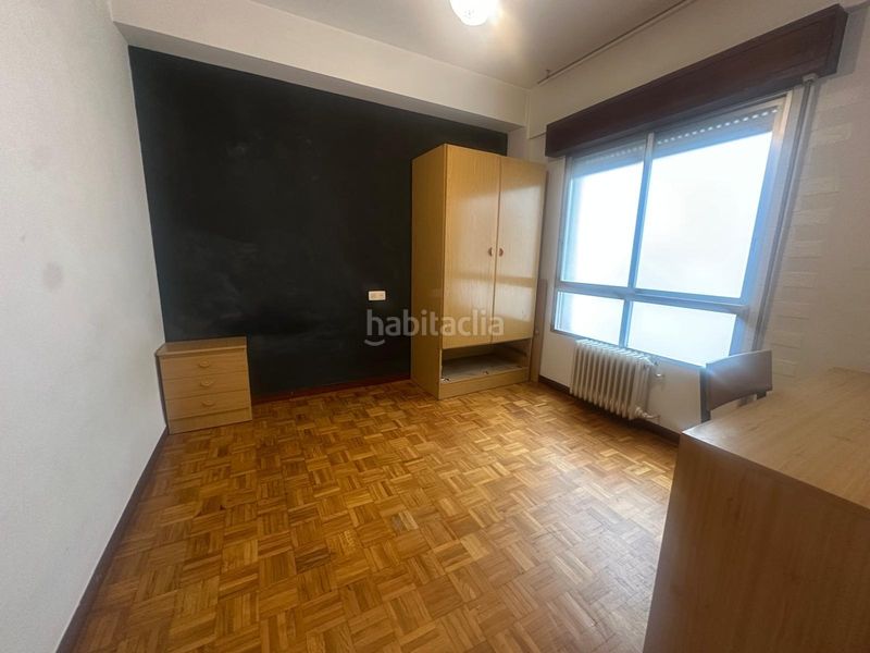 Foto badbff04-8e5e-4629-9eeb-db87429af00a. Flat with heating in Centro Ourense