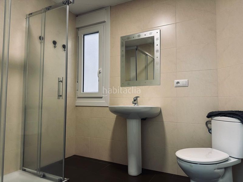 Foto 09c3f57a-6352-4ccb-810b-f2cb80d7d220. Rent flat with heating in Centro Ourense