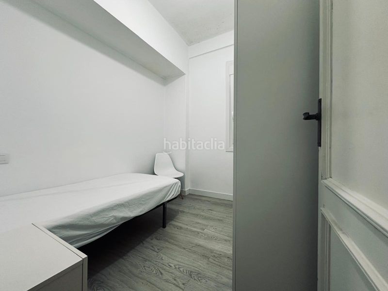 Foto dbd3dae7-f8a0-4c6f-b7b8-f74aa3180e0f. Rent flat with heating in Centro Ourense