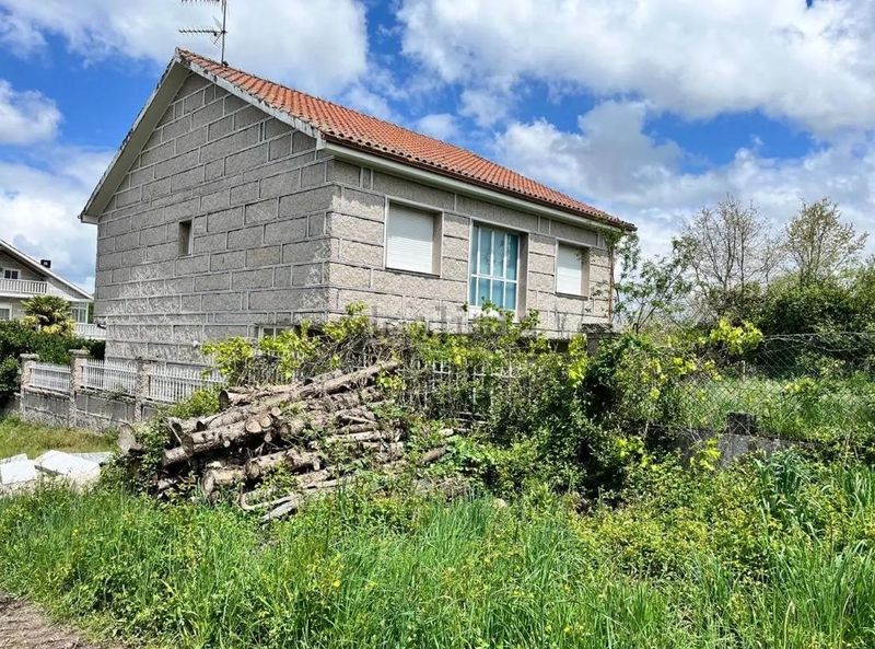 Foto a9d2fce7-5122-4417-b136-52c1b558980f. Casa  gundin en Xinzo de Limia